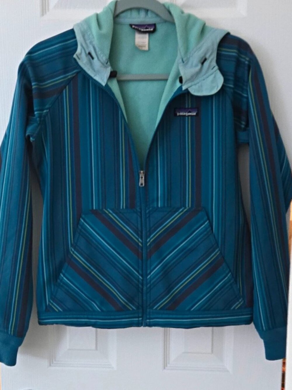 Patagonia Women's Blue Green Striped Hooded Full Zip Short Jacket, Sz S